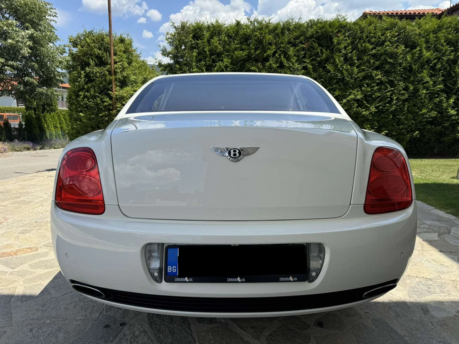 Bentley Flying Spur 6.0 W12 - изображение 5