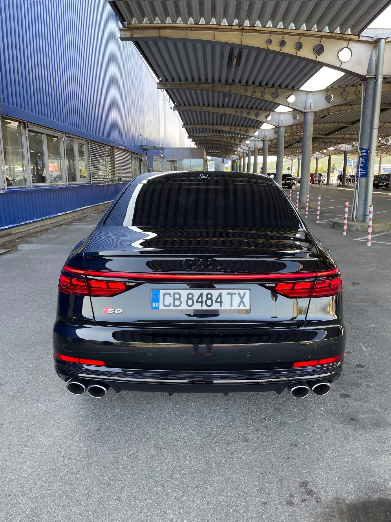 Audi S8 Black edition/full/top/ - изображение 6