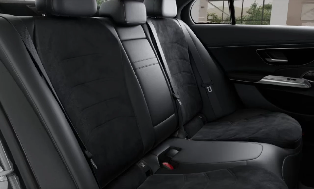 Mercedes-Benz E 300 d/AMG/PHEV/313HP/9G/BURM/DISTR/LED/CAM/KLESS/712f - изображение 9