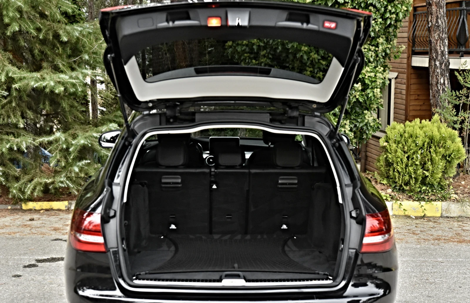 Mercedes-Benz C 220 d * NAVI* LED* BSA* KEYLESS* CAMERA | Mobile.bg � ����������� 17