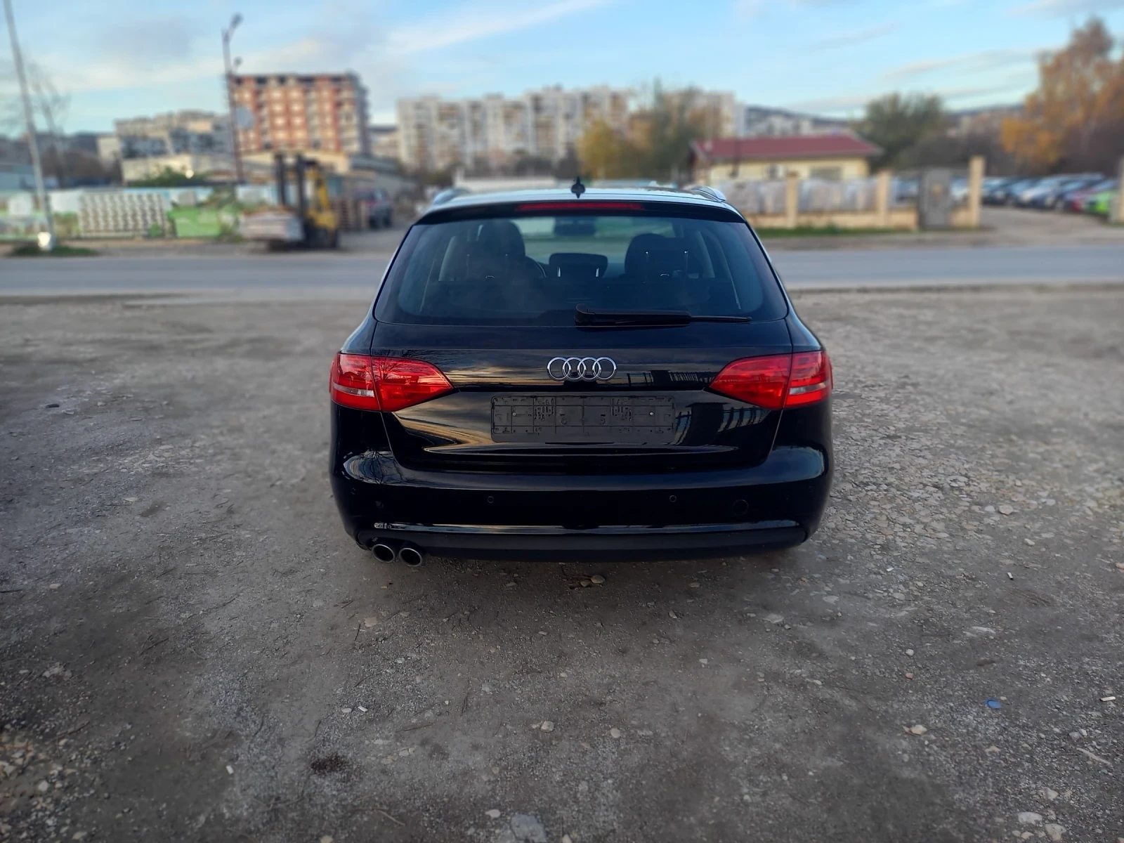 Audi A4 2.0tdi AUT LED - изображение 5