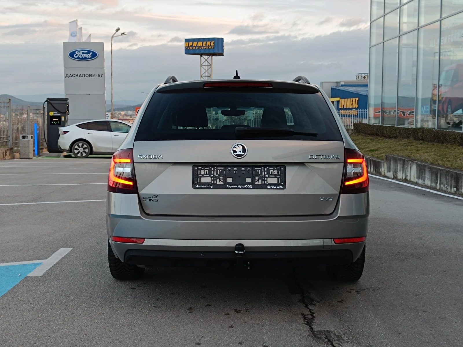 Skoda Octavia 2.0 TDI | 4x4 | DSG | Mobile.bg � ����������� 5