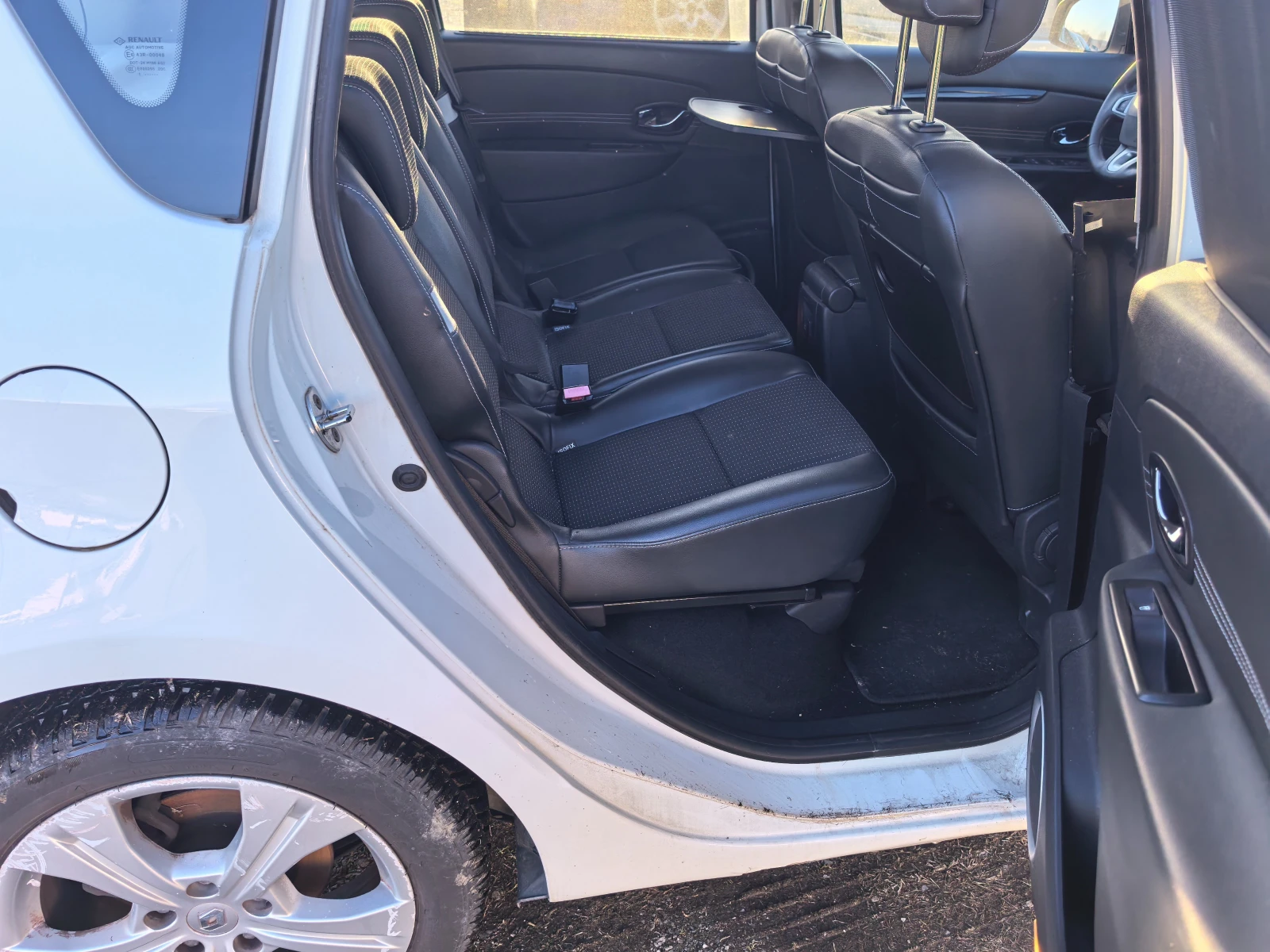 Renault Scenic 1.5 dci - изображение 9