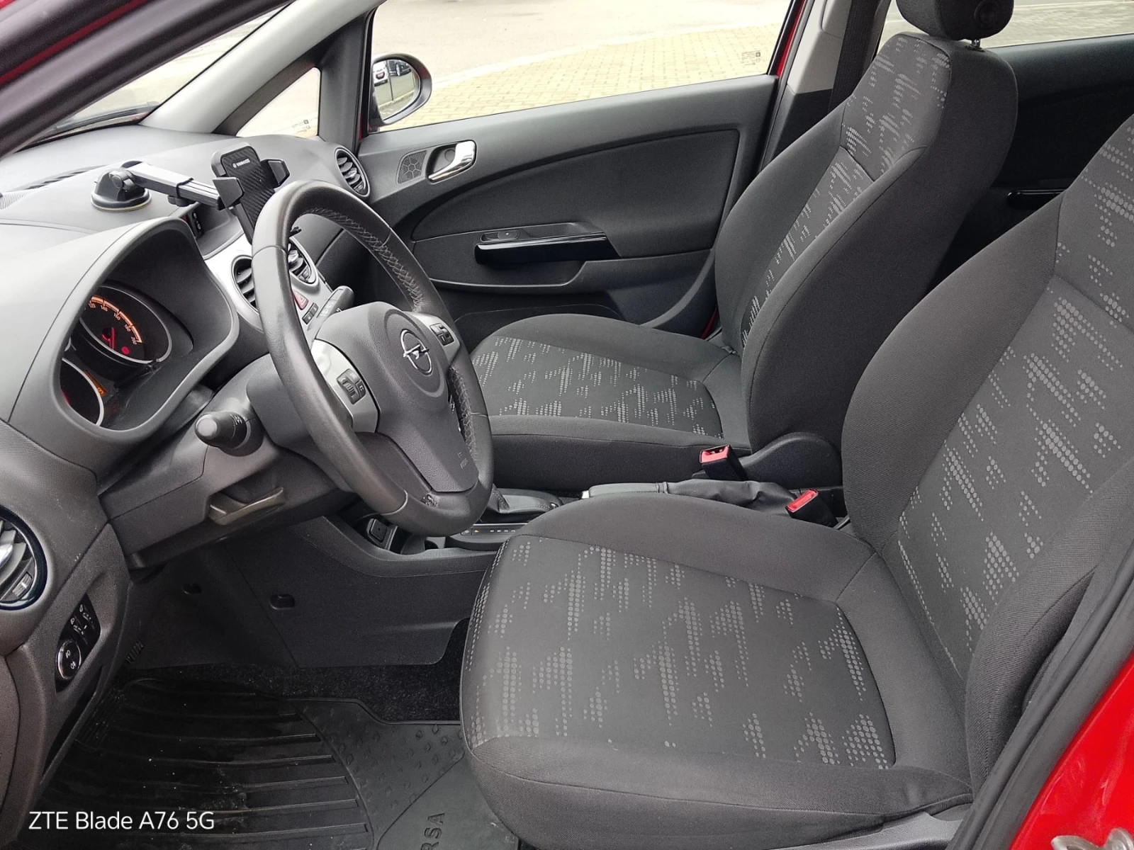 Opel Corsa 1.4i - изображение 10