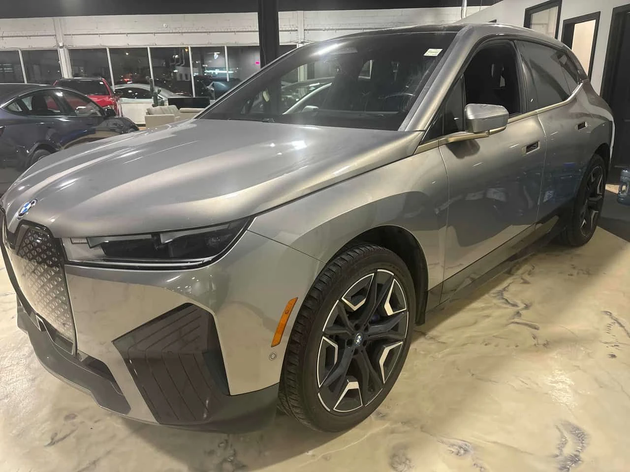 BMW iX * xDrive40 * HARMAN KARDON* 360* KEYLESS*  | Mobile.bg � ����������� 1