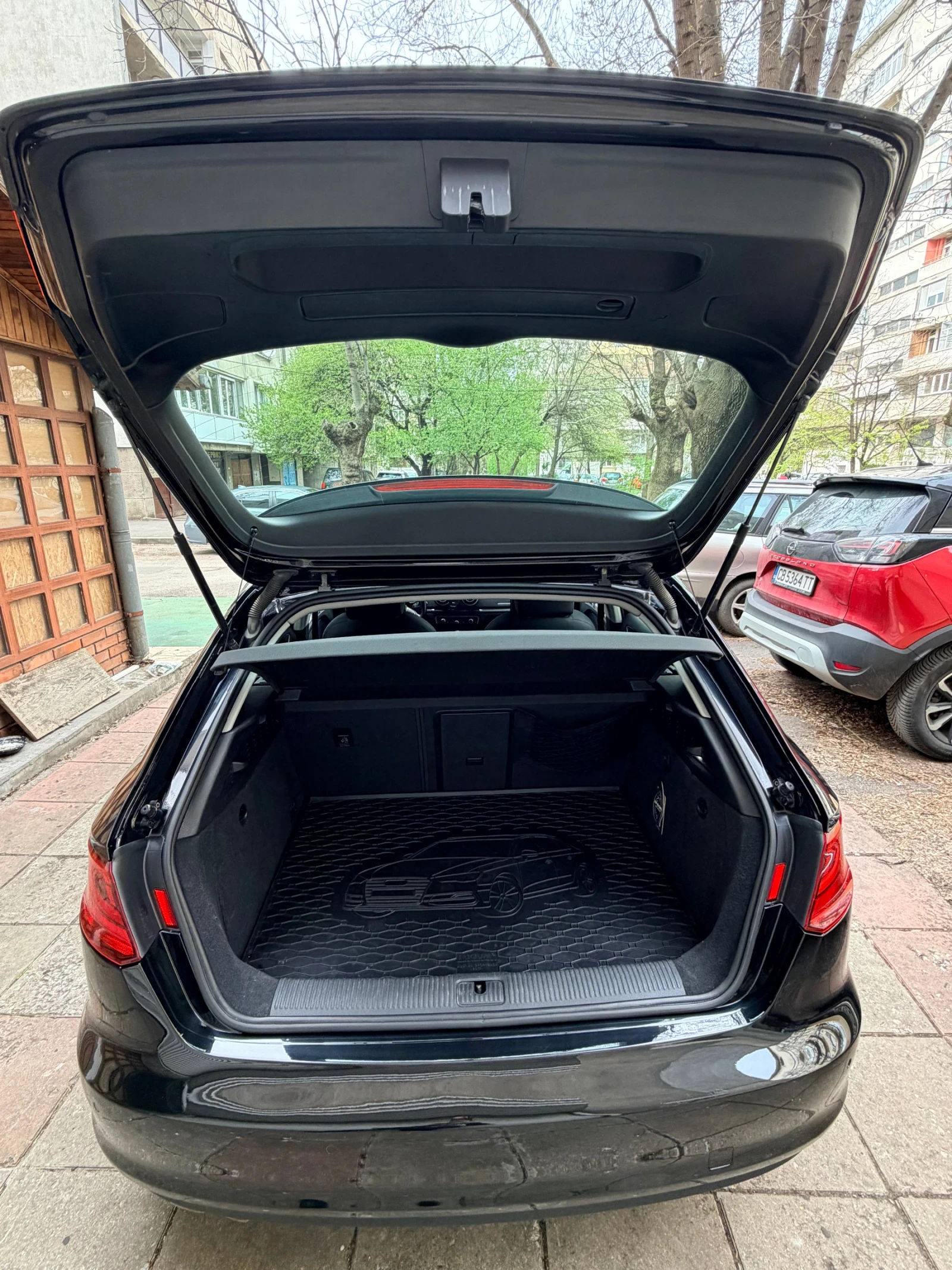 Audi A3 2.0 TDI 184к.с. Quattro, снимка 7 - Автомобили и джипове - 54182248