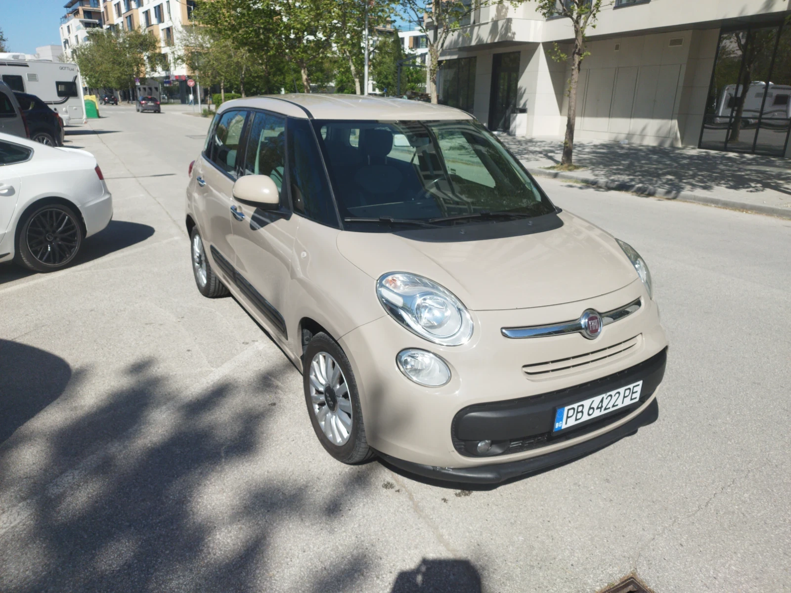 Fiat 500L, снимка 2 - Автомобили и джипове - 55212053