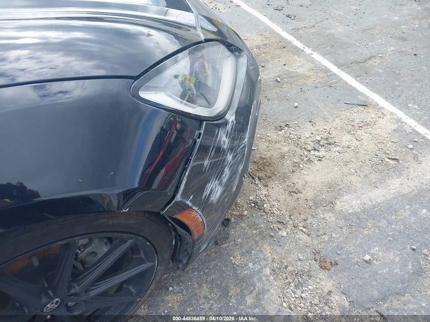 Toyota GR86 PREMIUM* КАМЕРА* LANE* ASSIST* , снимка 9 - Автомобили и джипове - 55090166