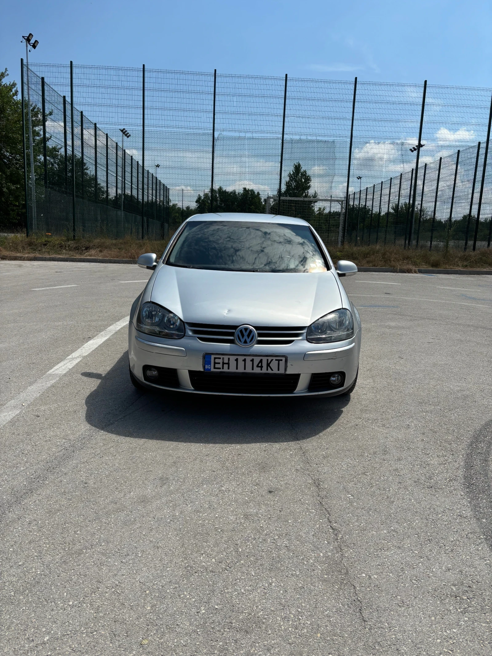VW Golf 5, снимка 5 - Автомобили и джипове - 55156976