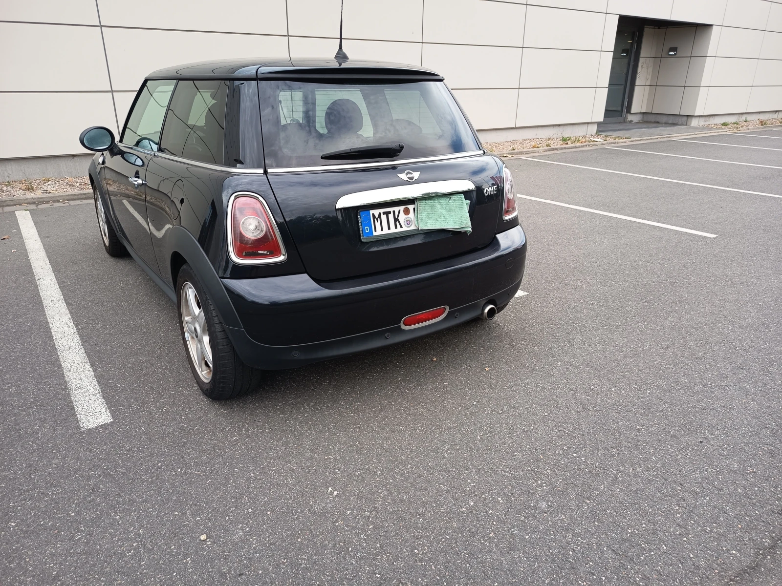 Mini One, снимка 6 - Автомобили и джипове - 55276423