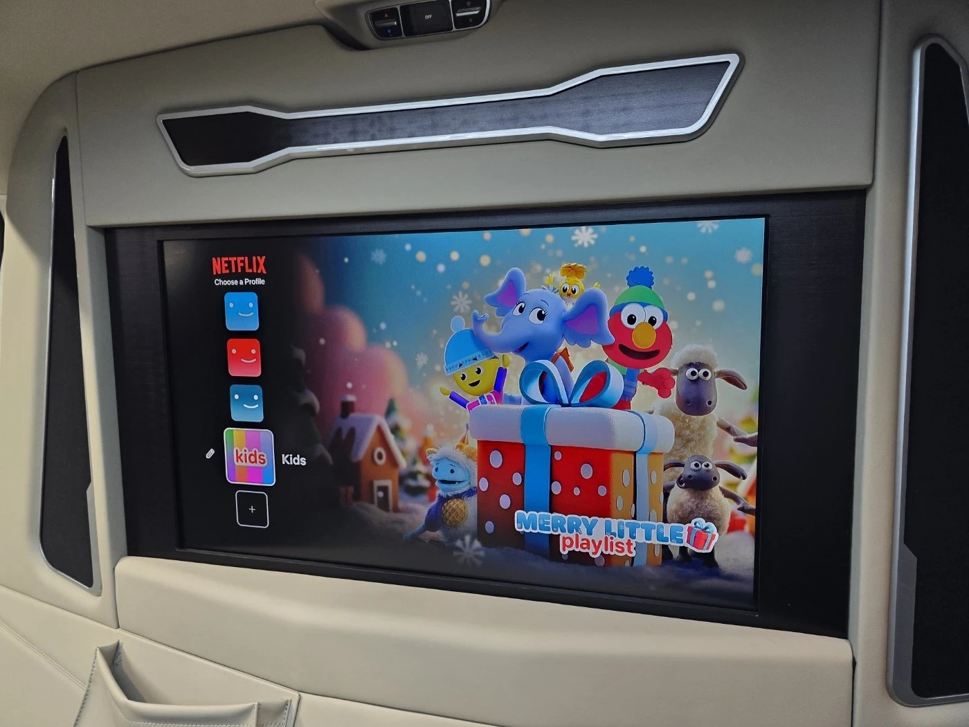 Mercedes-Benz V 300 КРАЙНА ЦЕНА, снимка 9 - Автомобили и джипове - 55328790