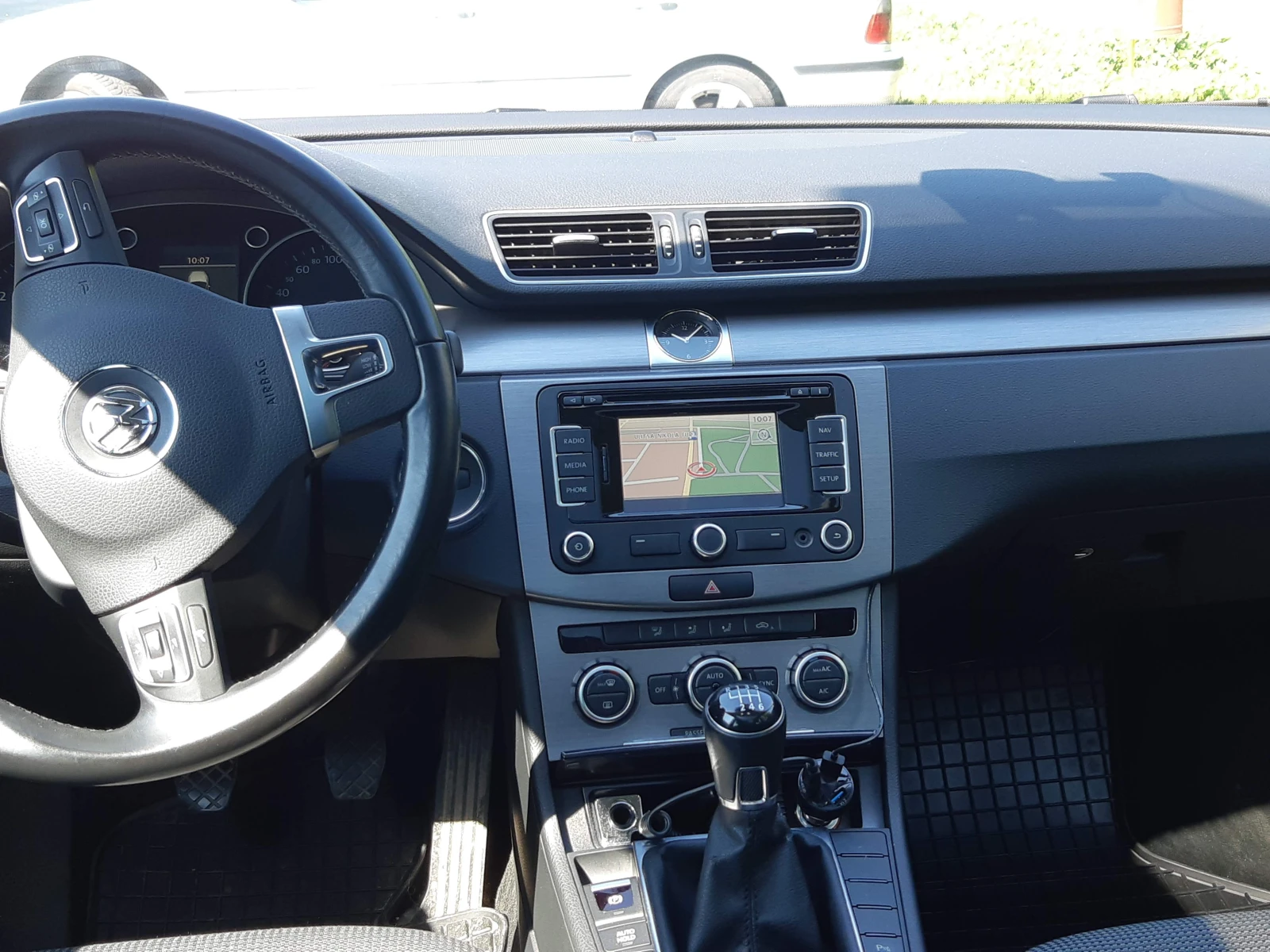 VW Passat 1.4 Ekofuel-Keyless , снимка 7 - Автомобили и джипове - 55351755