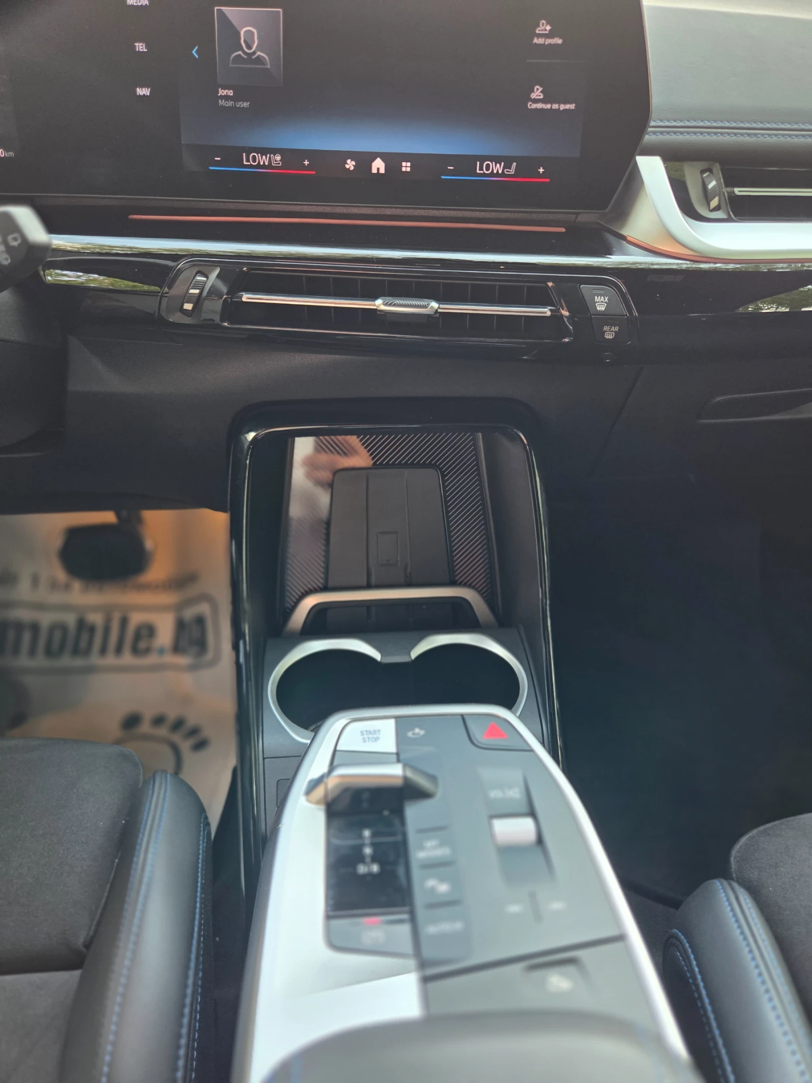 BMW iX1 30 xDrive, Германия, Гаранционен , снимка 11 - Автомобили и джипове - 55872347