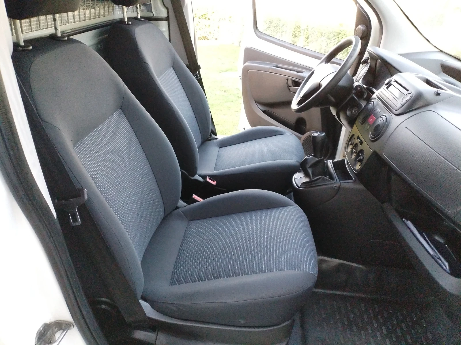 Peugeot Bipper 1.4 HDI 75hp Клима Евро 5 165хил.км, снимка 15 - Автомобили и джипове - 56164244