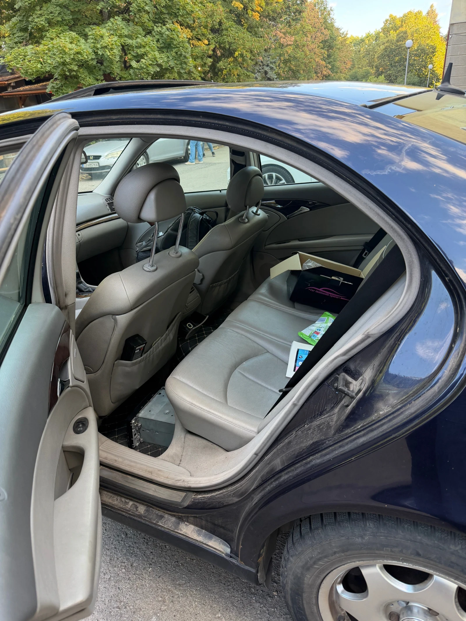 Mercedes-Benz C 270, снимка 6 - Автомобили и джипове - 56266123