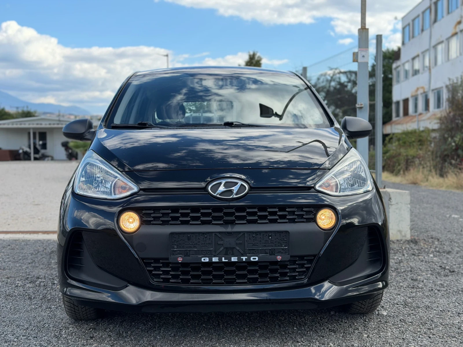 Hyundai I10 1.0i top/лизинг/15''/germany