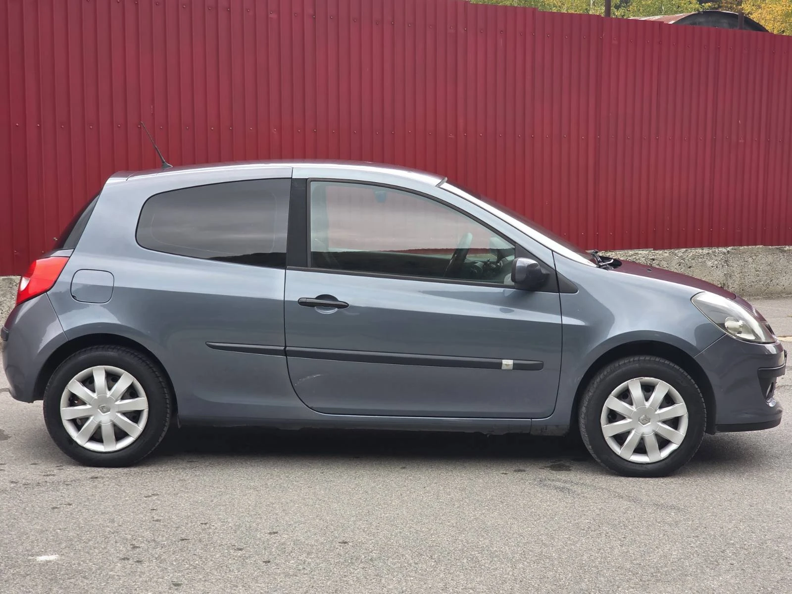 Renault Clio Renault Clio III 1.2 16V | ����� ��������� | Mobile.bg � ����������� 8