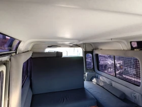 Land Rover Defender Overlander Puma 110, снимка 4
