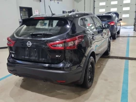 Nissan Qashqai * SV * * ПАРКТРОНИК* * ПАНОРАМА* * ЗАДНА КАМЕРА*  - 12400 € / 24252.29 лв. - 74544166 3