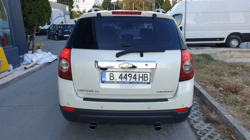 Chevrolet Captiva 2.0 CDTI 4x4 7-местен серв.история, снимка 5 - Автомобили и джипове - 47380149