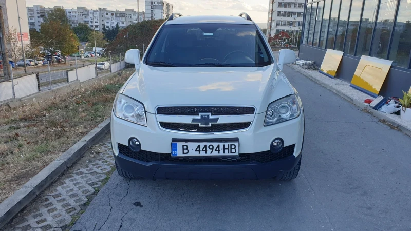 Chevrolet Captiva 2.0 CDTI 4x4 7-местен серв.история, снимка 3 - Автомобили и джипове - 47380149