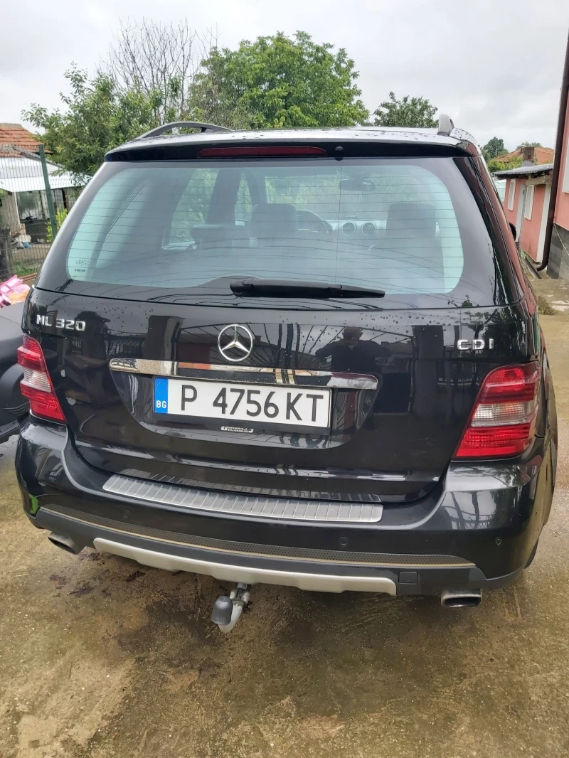 Mercedes-Benz ML 320, снимка 6 - Автомобили и джипове - 47882516