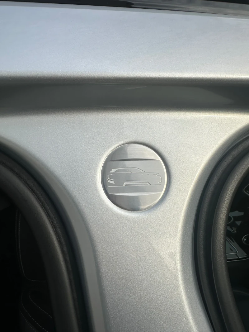 Land Rover Range Rover Velar R-Dynamic 3.0D V6, снимка 10 - Автомобили и джипове - 52444958