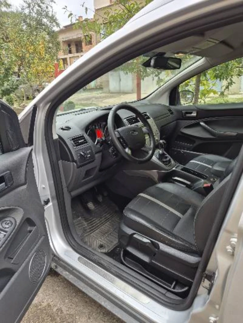 Ford Kuga, снимка 12 - Автомобили и джипове - 52594759