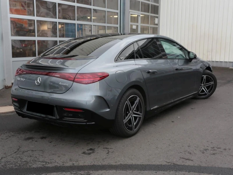 Mercedes-Benz EQE 350/AMG/4MATIC/BURM/NIGHT/360/HEAD UP/, снимка 3 - Автомобили и джипове - 53044883