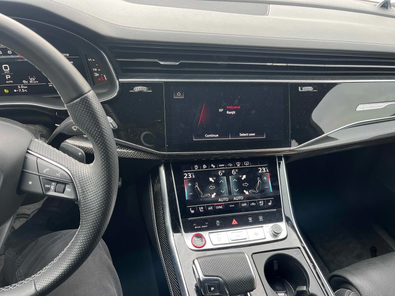 Audi SQ7  С РЕГИСТРАЦИЯ & АВТО КРЕДИТ , снимка 8 - Автомобили и джипове - 53382568