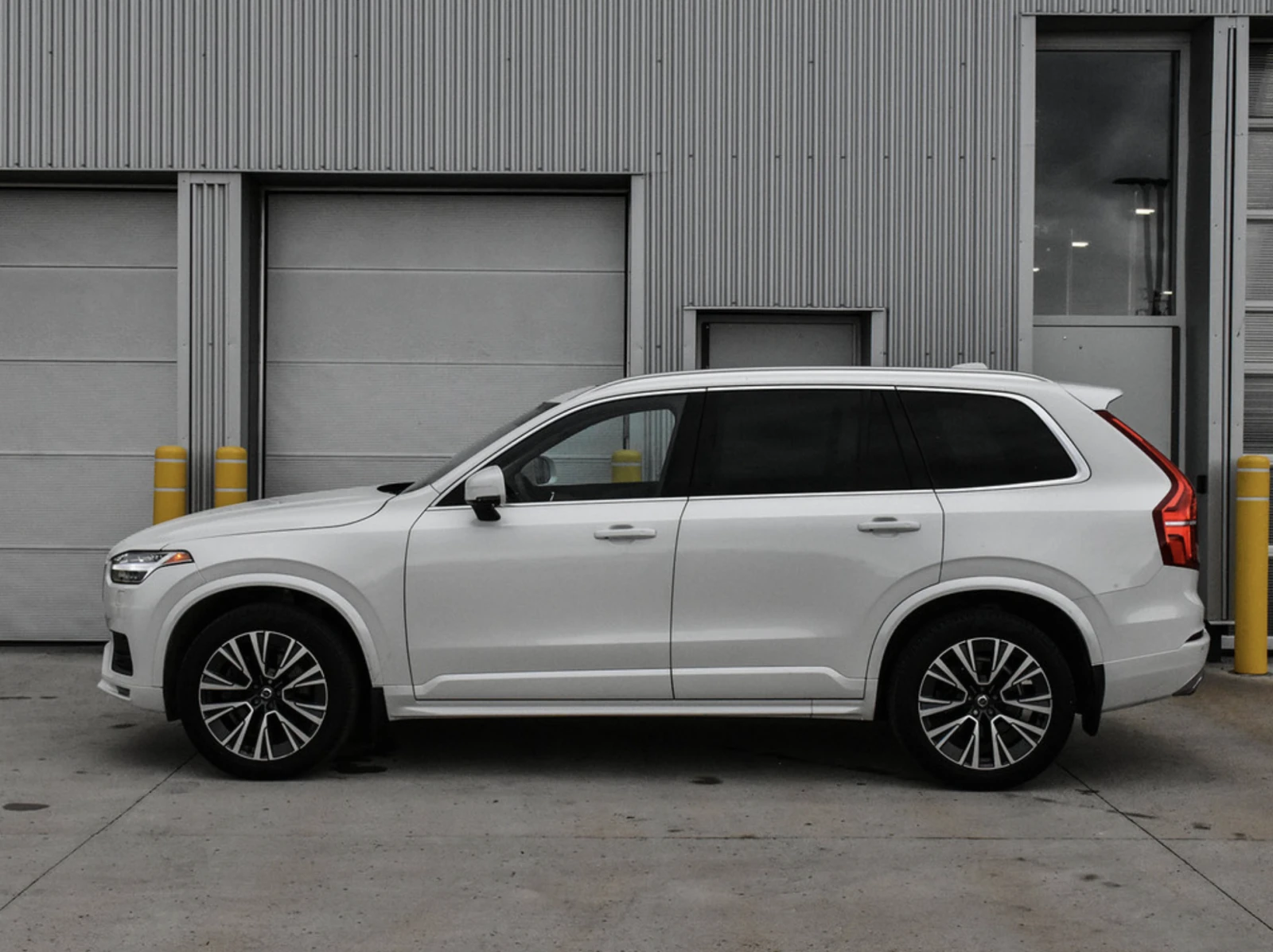 Volvo Xc90 2021 Volvo XC90 T6 AWD Momentum - изображение 3