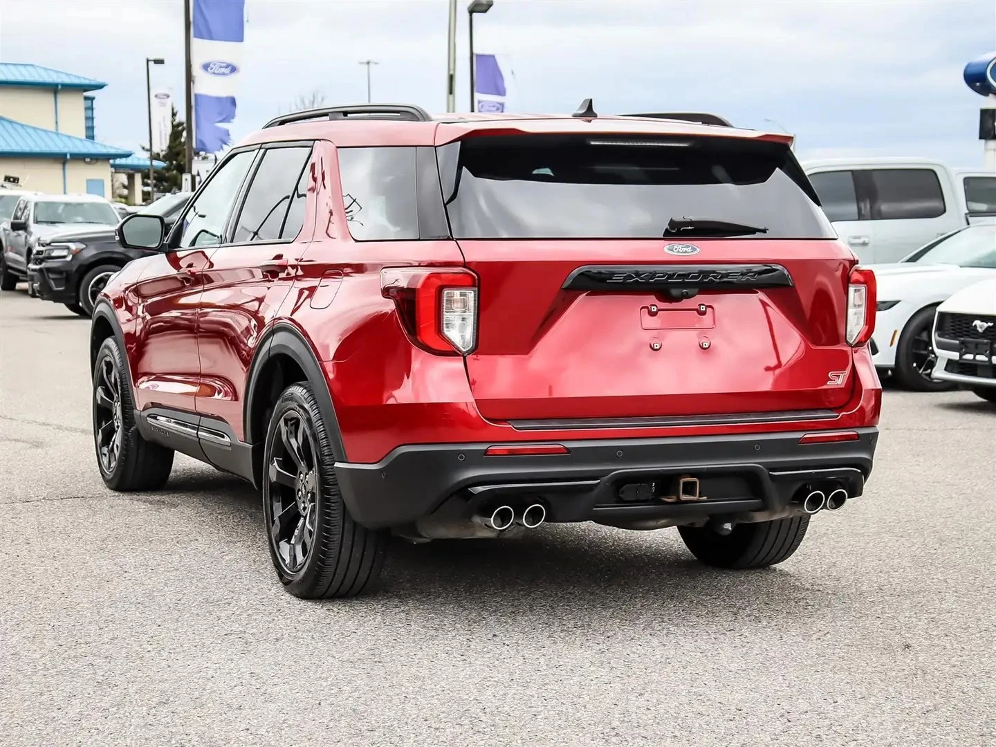 Ford Explorer ST * AвтоКредит * (ЦЕНА ДО БГ), снимка 4 - Автомобили и джипове - 54896333