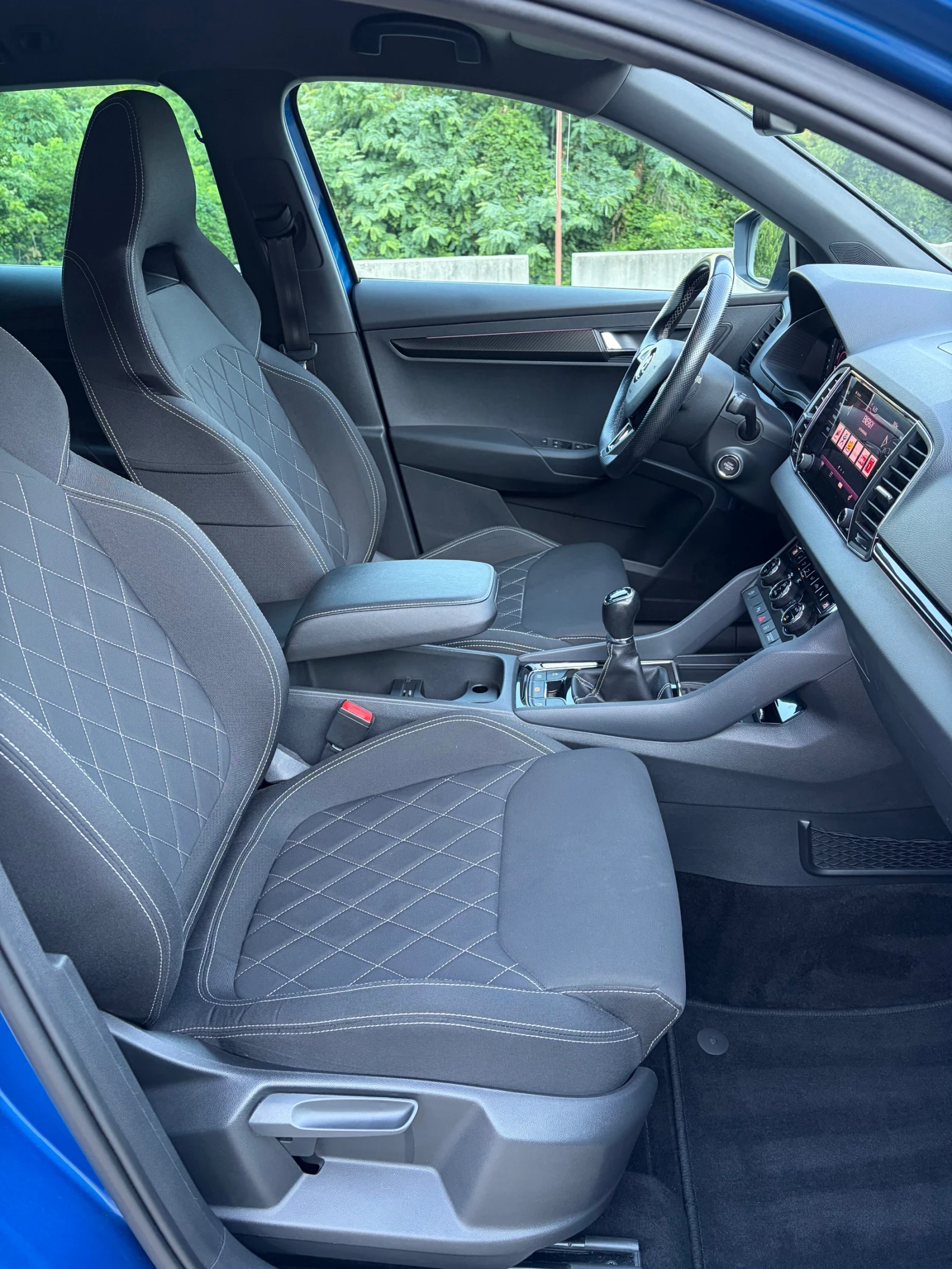Skoda Karoq Sport Line , снимка 15 - Автомобили и джипове - 55272589