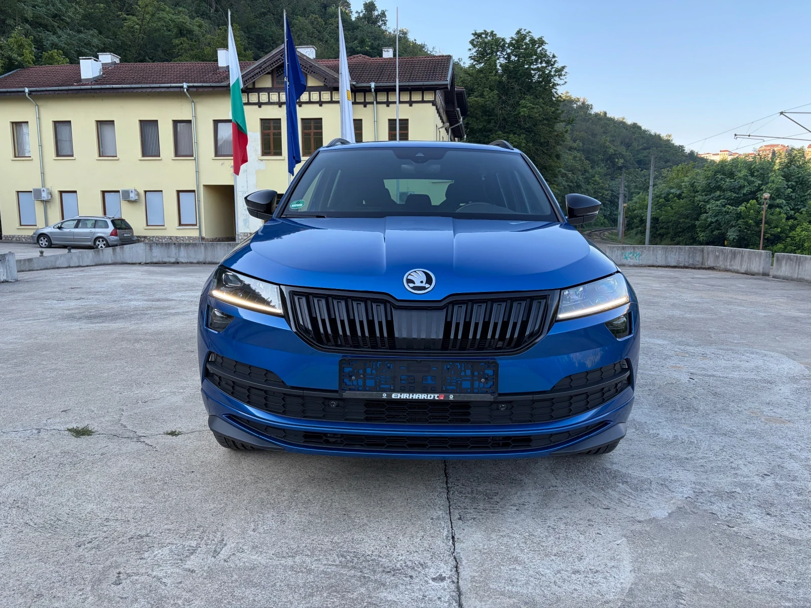 Skoda Karoq Sport Line , снимка 2 - Автомобили и джипове - 55272589