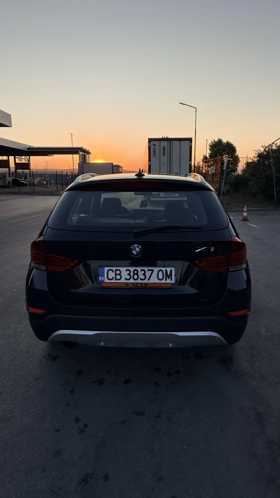 BMW X1 Перфектен автомобил, снимка 11 - Автомобили и джипове - 55680390