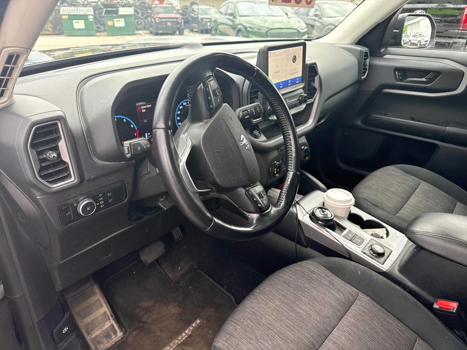 Ford Bronco Big Bend * CARFAX * АВТОКРЕДИТ * , снимка 5 - Автомобили и джипове - 56099361