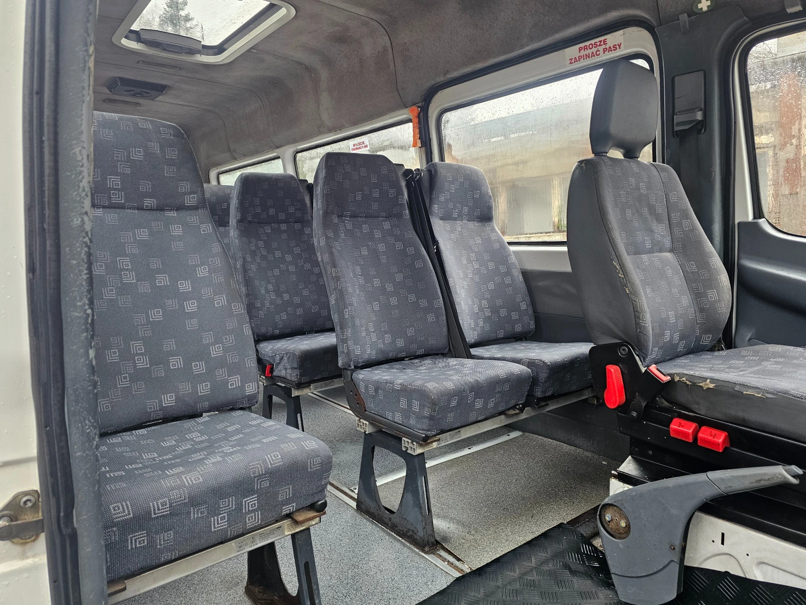 Mercedes-Benz Sprinter 411 CDI 19+ 1  | Mobile.bg   10