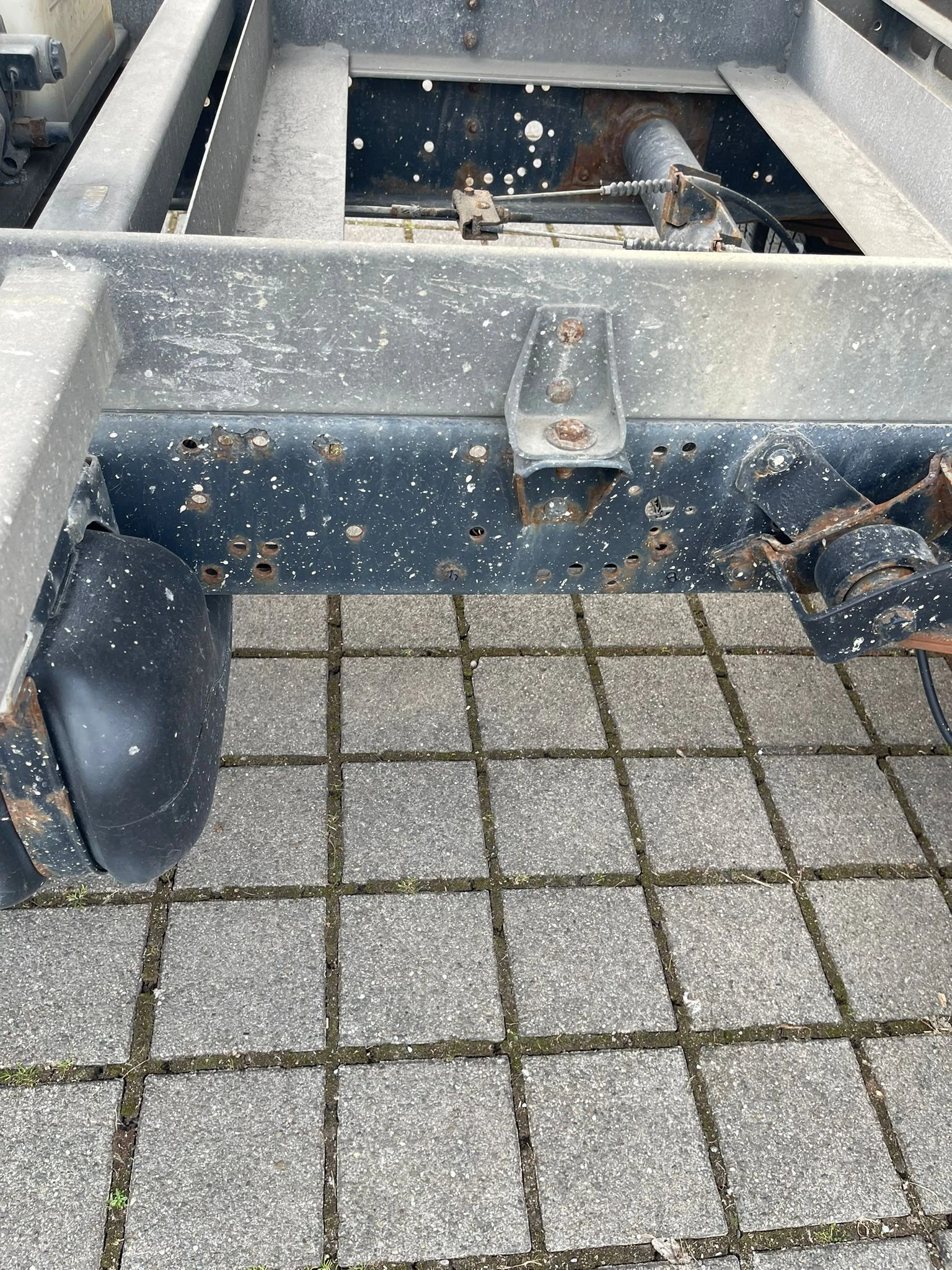 Iveco Daily 35C16 160k.c КлиматикТристранен самосва  ШВЕЙЦАРИЯ, снимка 8 - Бусове и автобуси - 53744045