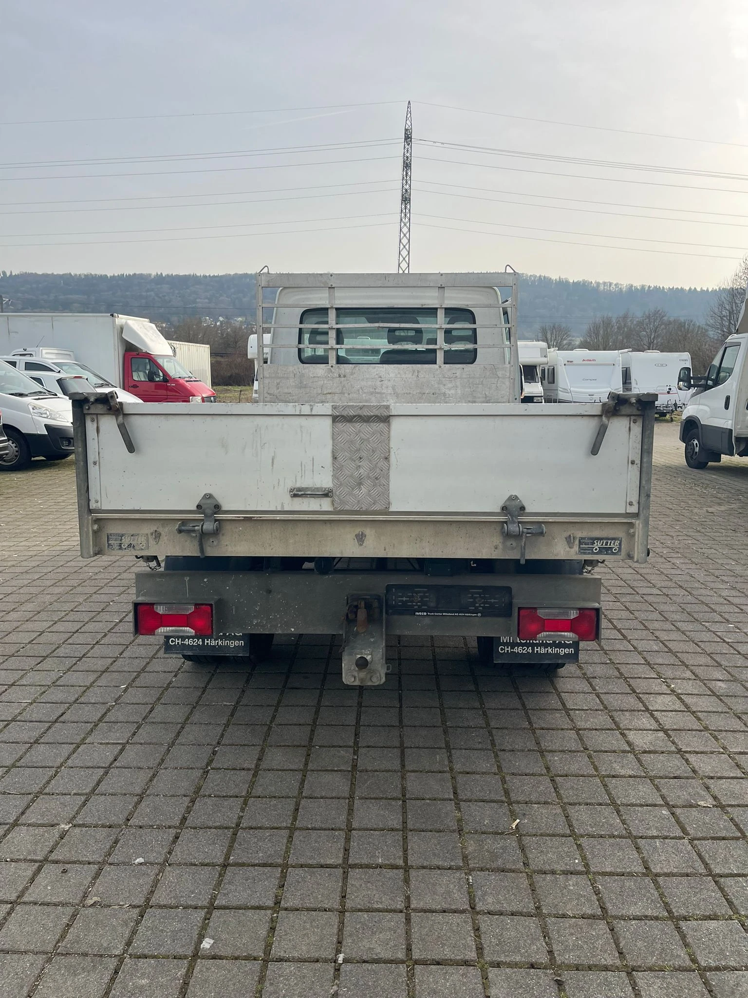 Iveco Daily 35C16 160k.c КлиматикТристранен самосва  ШВЕЙЦАРИЯ, снимка 5 - Бусове и автобуси - 53744045