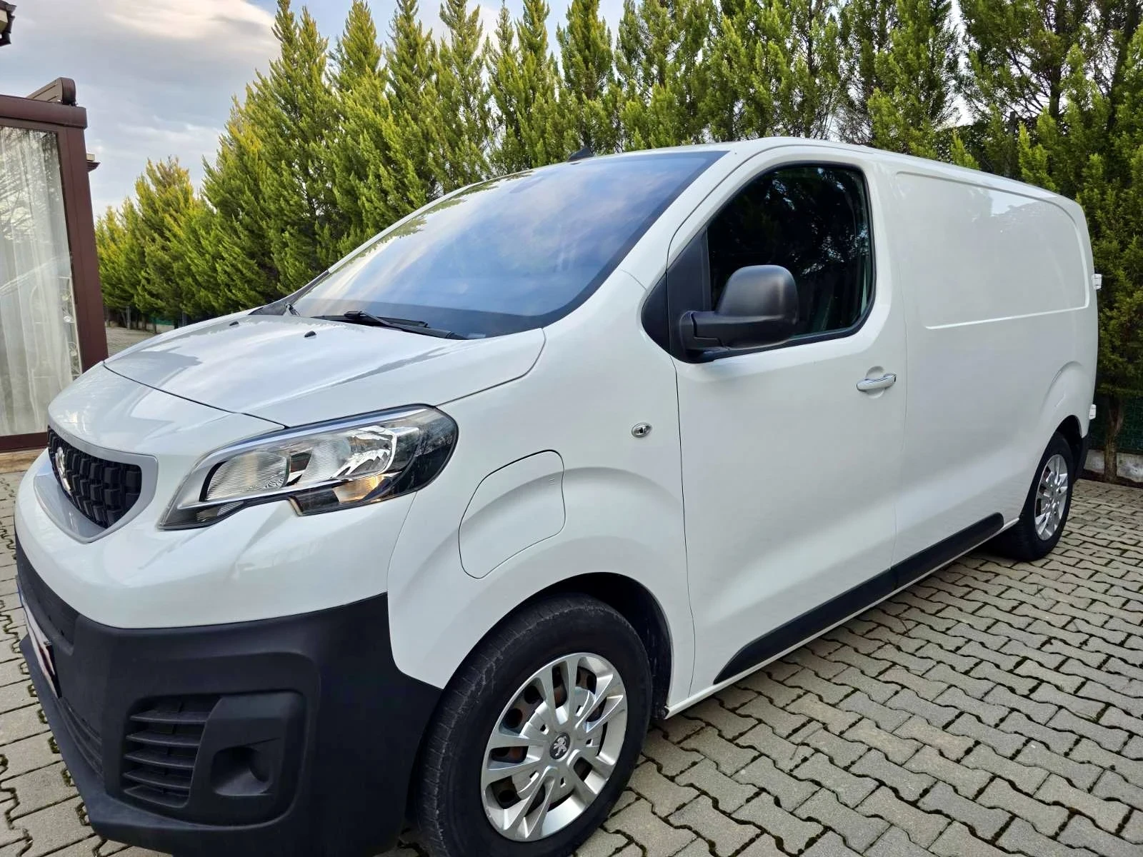 Peugeot Expert Electric 2 бр., снимка 2 - Бусове и автобуси - 53994949