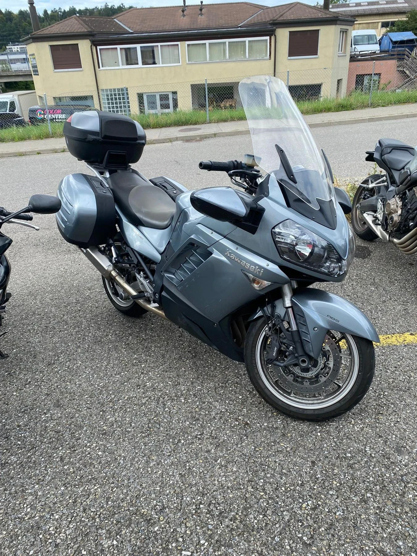 Kawasaki Gtr 1400 i