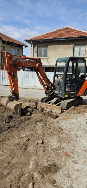 Багер Hitachi ZAXIS 27, снимка 2