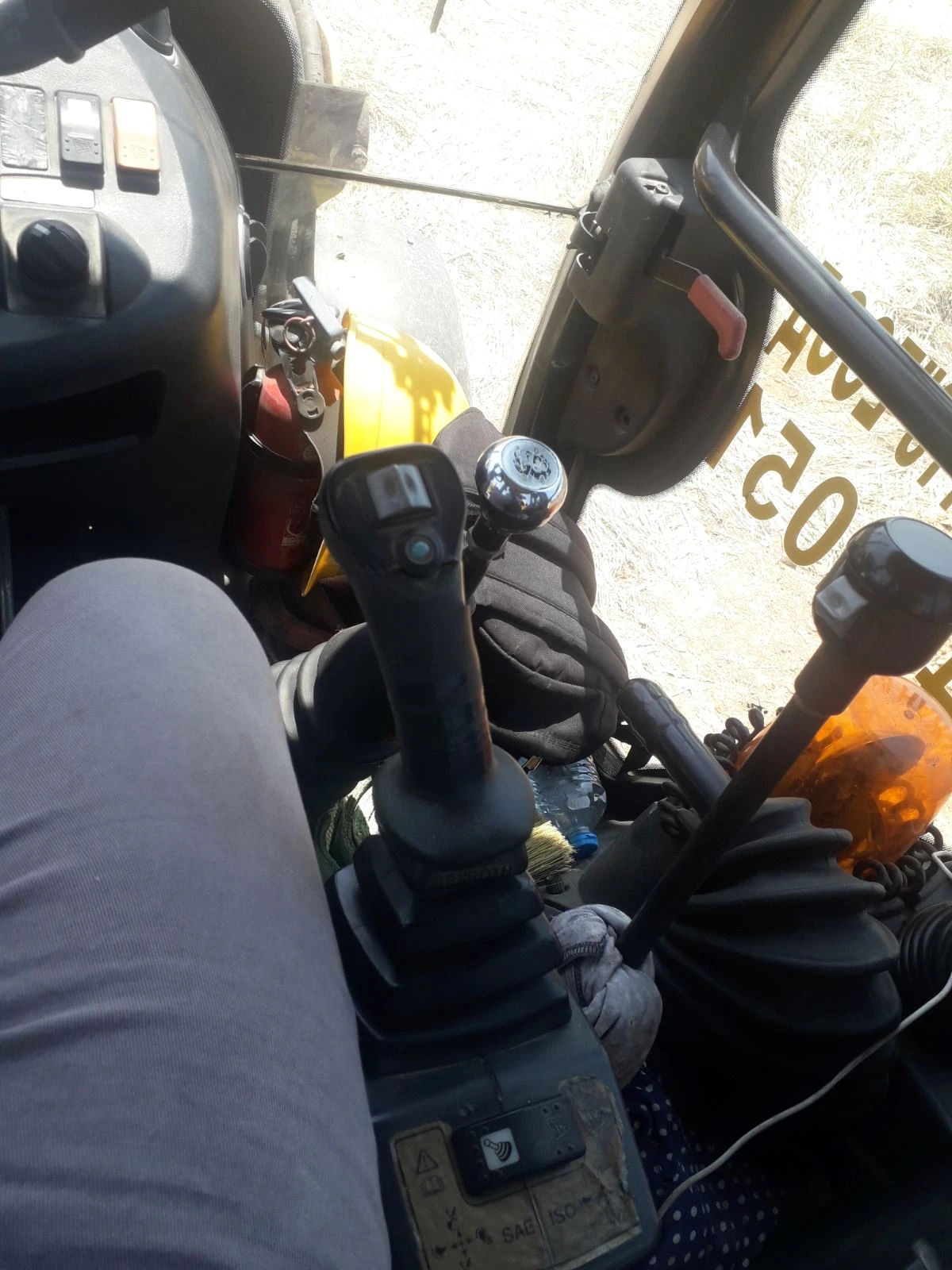 Багер JCB 3CX - изображение 9
