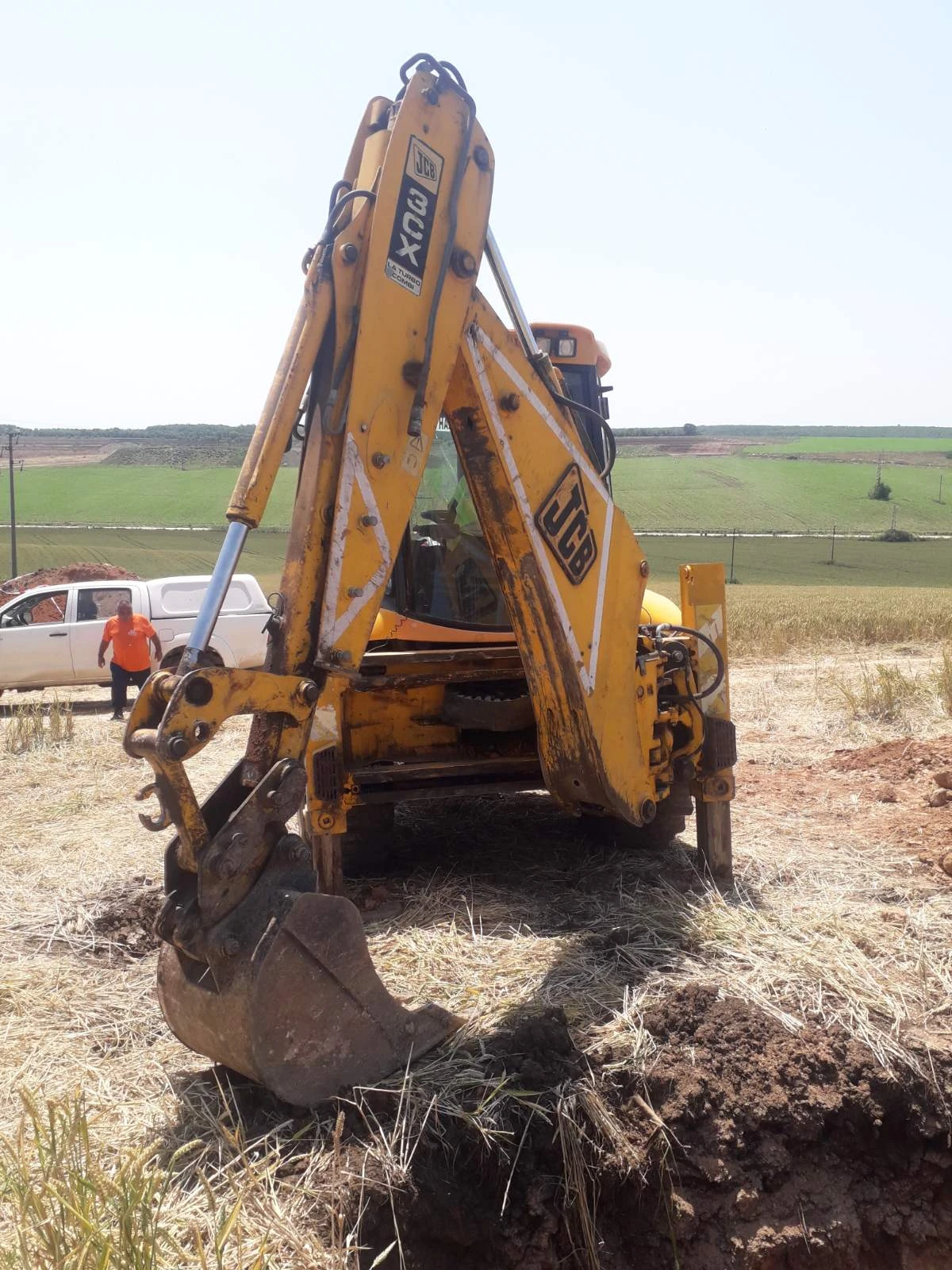 Багер JCB 3CX - изображение 3
