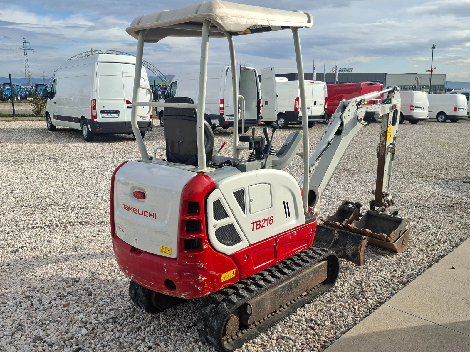 Багер Takeuchi BT216 - изображение 4