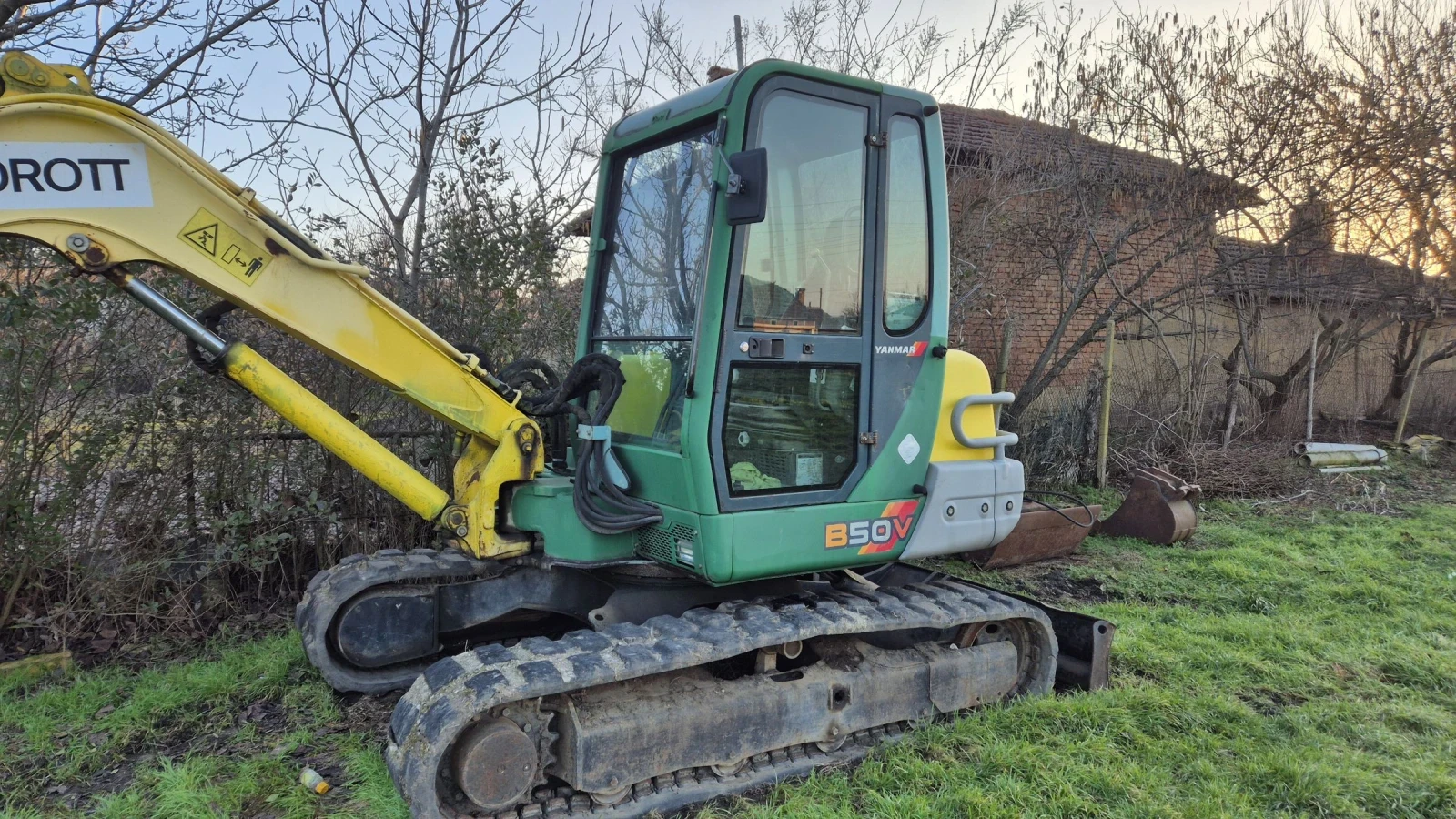 ����� Yanmar B50V | Mobile.bg � ����������� 2