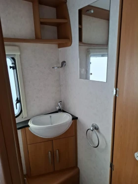 Каравана Други Lunar Lexon 585Sl КРАЛСКА СПАЛНЯ / Муувър, снимка 6