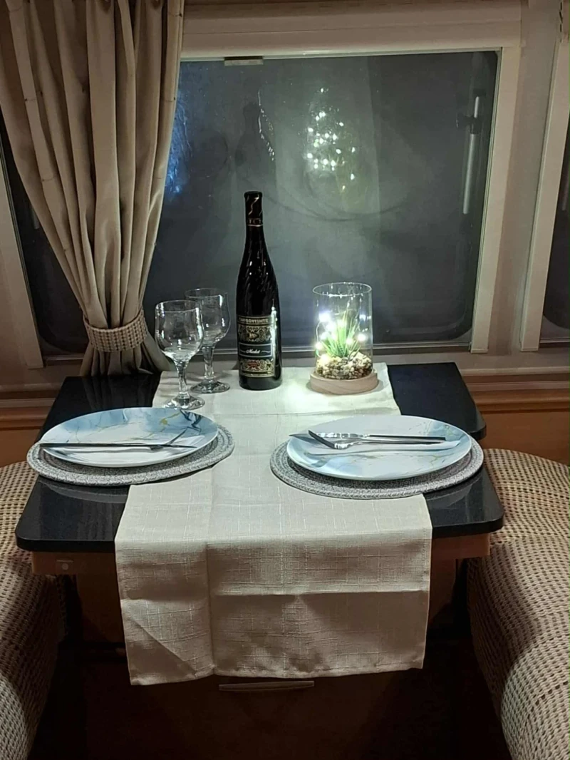 Каравана Други Lunar Lexon 585Sl КРАЛСКА СПАЛНЯ / Муувър, снимка 14 - Каравани и кемпери - 52498348