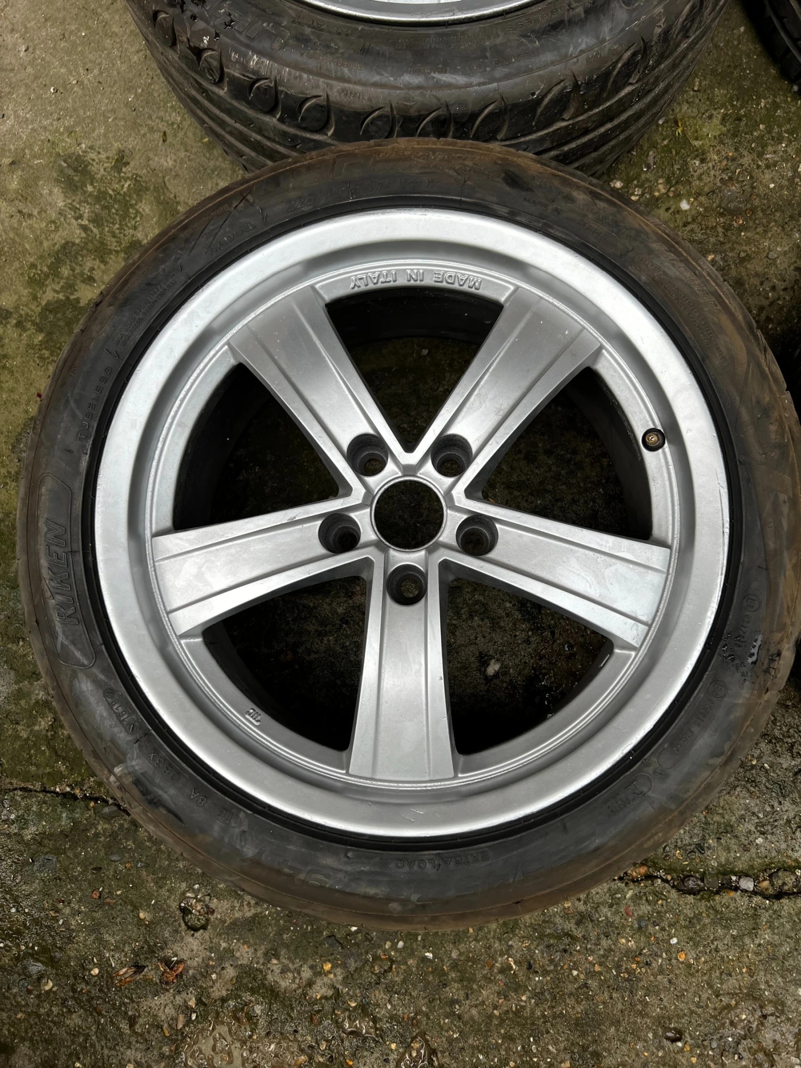 Гуми с джанти Riken 225/45R17, снимка 4 - Гуми и джанти - 55101499
