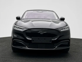 Ford Mustang Mach-E 99 kWh Premium , снимка 3